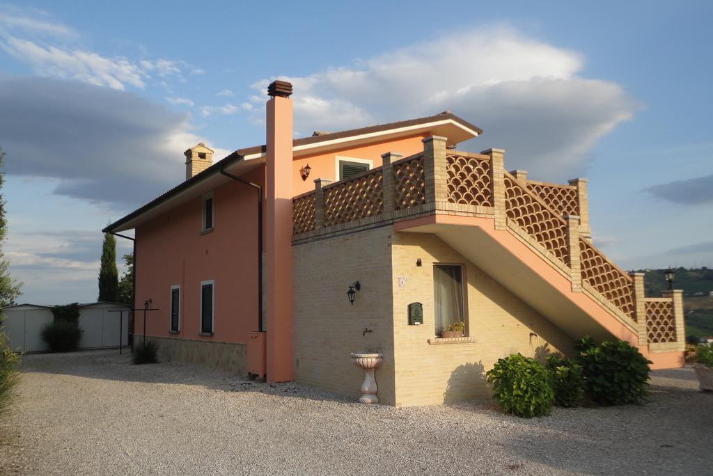 Casa Adriana Apartment Penne Exterior photo